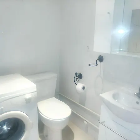 Welcoming In 42 M² Centre Proximity Torremolinos