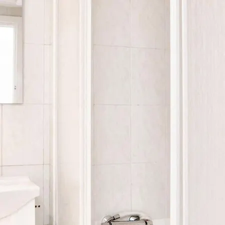 Apartment Welcoming In 42 M² Centre Proximity Torremolinos